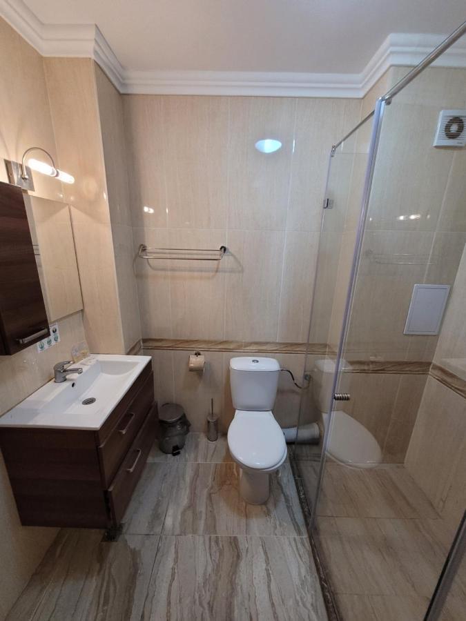 Семеен Хотел Прованс Ахелой Bagian luar foto